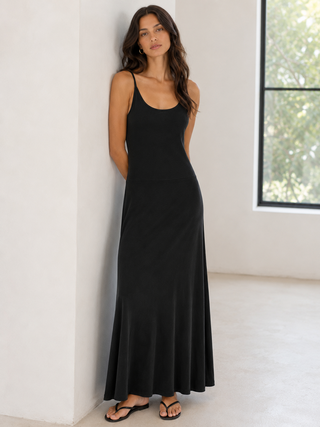 Vestido Largo Negro para Mujer | Vestido Maxi Minimalista de Tirantes